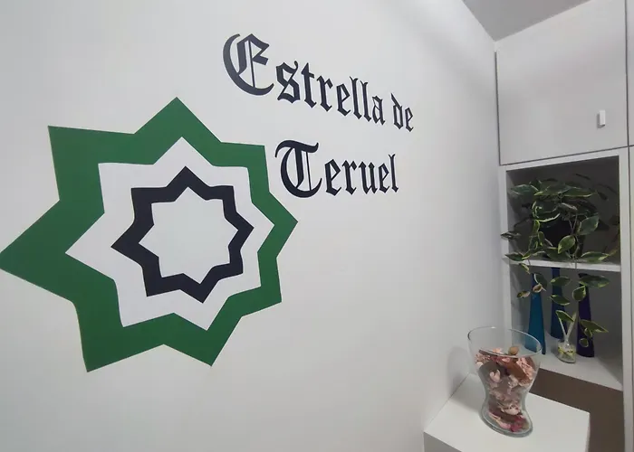 Estrella De *